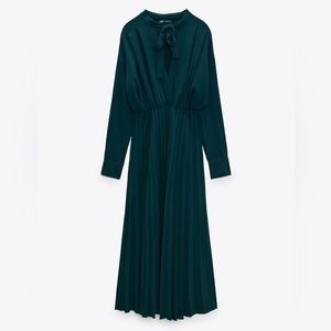 Zara pleaded dress